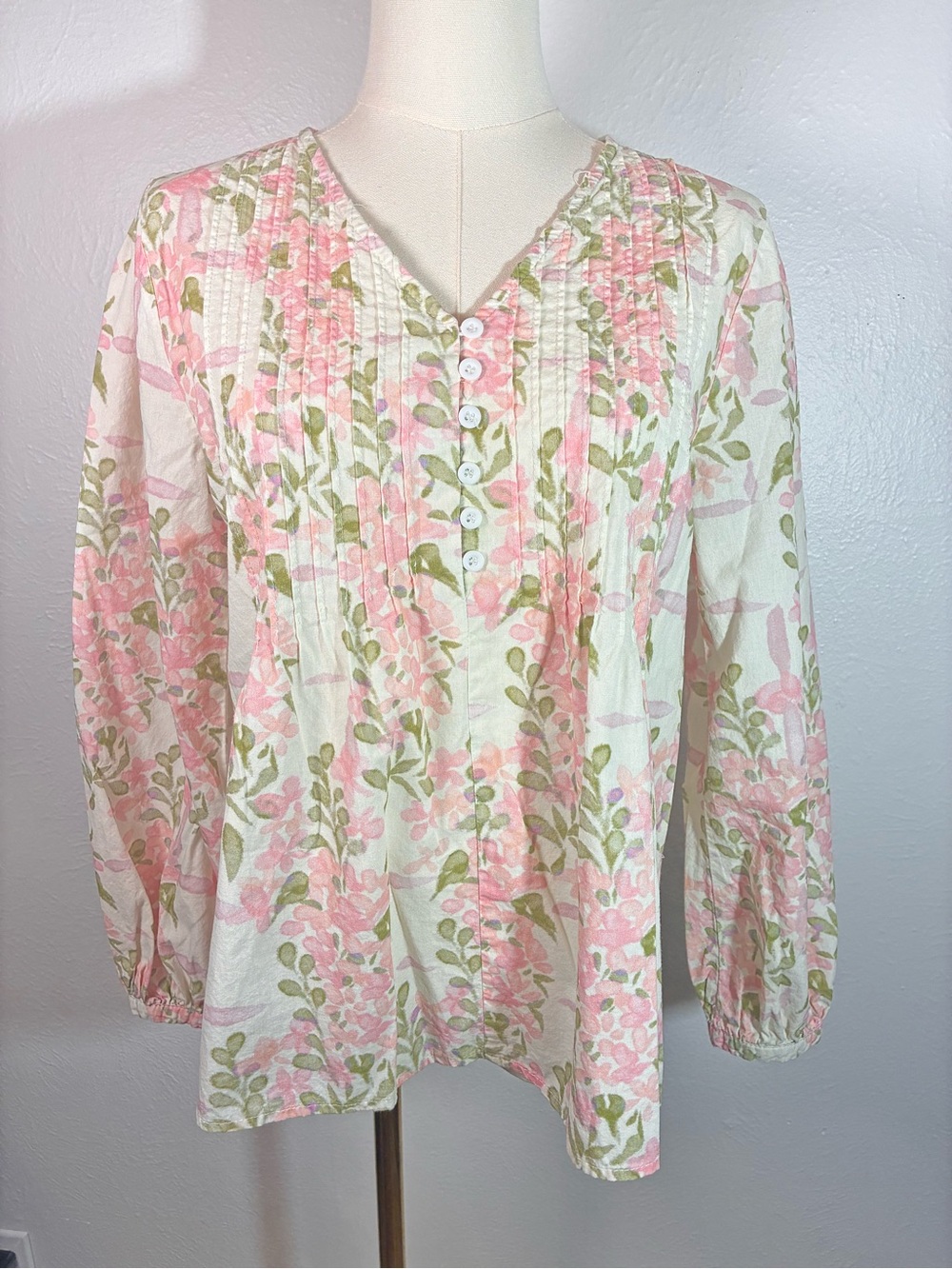 Haptics M Cream Floral Pintuck Henley Blouse with Pink & Green Print
